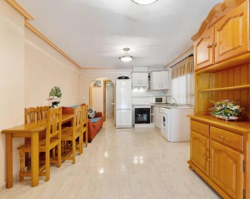 Apartment / Flat - Resale - Torrevieja - SEF-53863