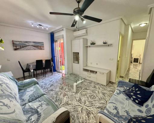 Apartment / Flat - Resale - Torrevieja - SES-19327