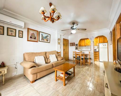 Apartment / Flat - Resale - Torrevieja - Torrevieja