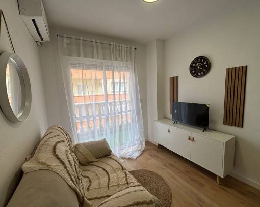 Apartment/Flat - Sale - Torrevieja - Pueblo - Centro