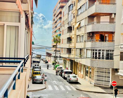 Apartment/Flat - Wederverkoop - Torrevieja - Playa del Acequion