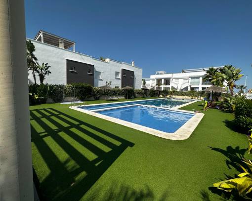 Apartment/Flat - Wederverkoop - Torrevieja - Torreblanca
