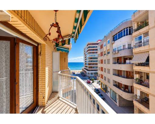 Apartment/Flat - Wiederverkauf - Torrevieja - Playa del Acequion