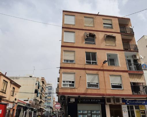 Apartment/Flat - Wiederverkauf - Torrevieja - SE00-181U