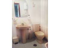Badezimmer | Wohnung zum Verkauf in Torrevieja in der Nähe des Meeres