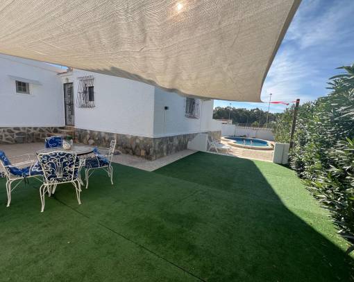 Casa Adosada - Alquiler a largo plazo - La Siesta - El Salado - Torreta - RENT-842L