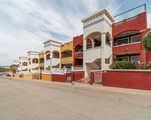 Casa Adosada - Alquiler a largo plazo - Orihuela Costa - SEF-79895