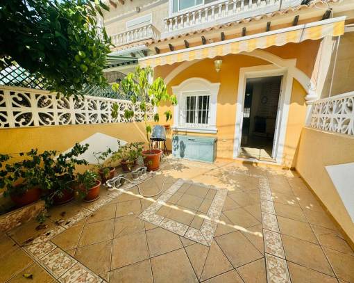Casa Adosada - Reventa - Torrevieja - SES-48542