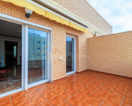 Çatı katı - Uzun süre kiralama - Torrevieja - Centro
