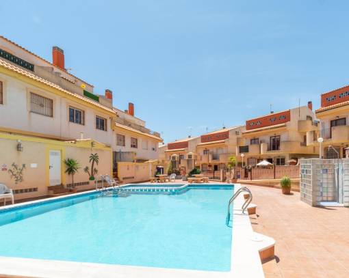 Дом рядовой застройки - Long time Rental - Orihuela Costa - La Zenia