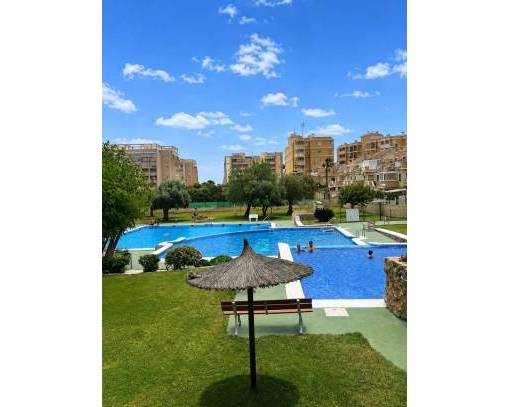 Дом рядовой застройки - Sale - Torrevieja - Torreblanca