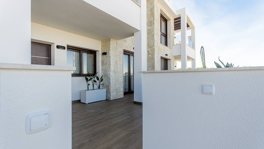 Entry | Apartments for sale in Los Balcones - Torrevieja
