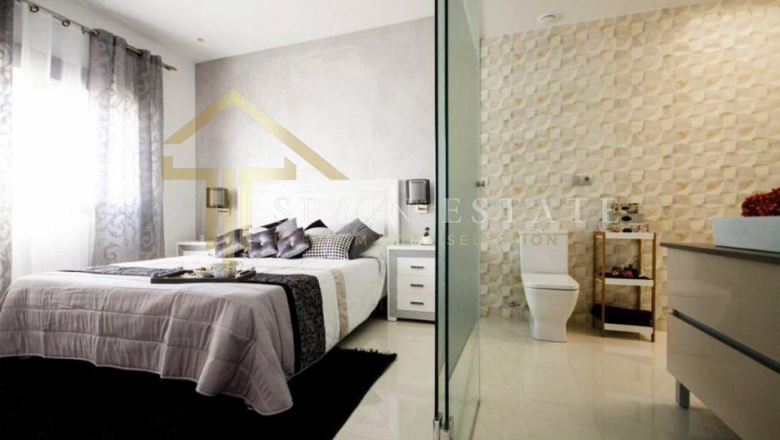 Erstaunliche Villa in Lorca mit einem Solarium - erstes Schlafzimmer