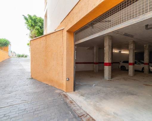 Garage - Videresalg - Orihuela Costa - Montezenia