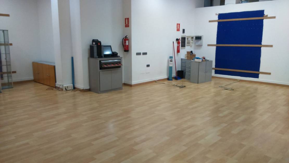 Kantoor | Commercieel kantoor te koop in Torrevieja Costa Blanca