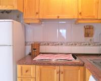 Keuken | Appartement te koop in Torrevieja, zeer dicht bij het strand van Los Naúfragos