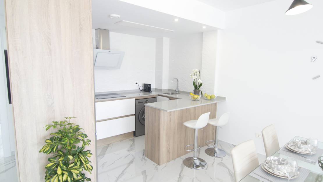 Kjøkken | Moderne første etasje til salgs i Benijofar - Costa Blanca