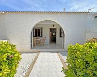 Kurzzeitvermietung - Villa - Torrevieja - La Siesta - El Salado -  Torreta