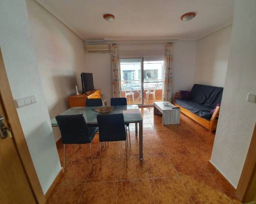 Квартира / Квартира - Long time Rental - Torrevieja - rent-654o