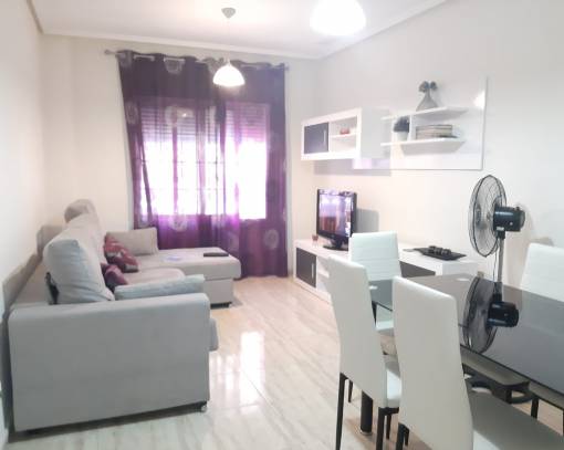 Квартира / Квартира - Long time Rental - Torrevieja - RENT-692L