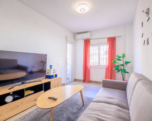 Квартира / Квартира - Sale - Torrevieja - Centro