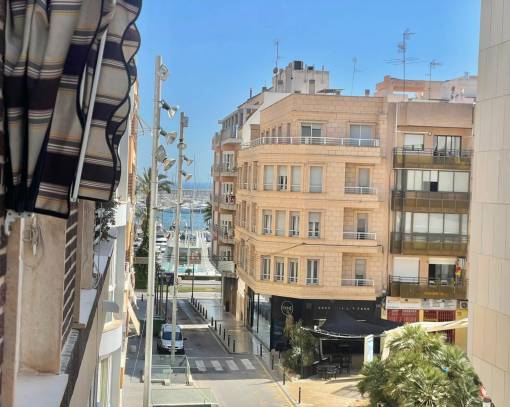 Квартира / Квартира - Sale - Torrevieja - SES-86395