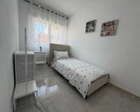 Lang tid utleie - Villa - Torrevieja - España