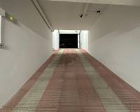 Langzeitvermietung - Garage - Torrevieja - Paseo maritimo