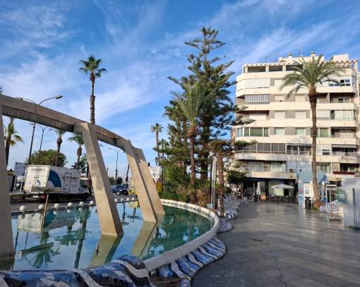Næringslokaler - Lang tid utleie - Torrevieja - Centro