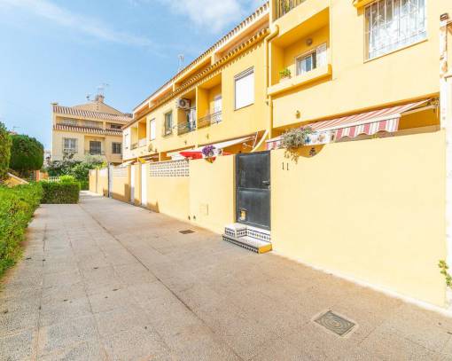 Reihenhaus - Wiederverkauf - Torrevieja - SEF-38788