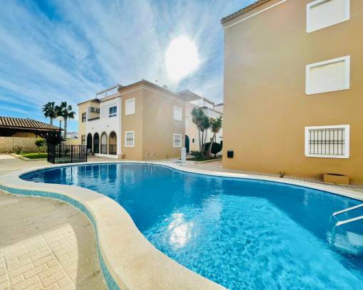 Reihenhaus - Wiederverkauf - Torrevieja - SES-53769