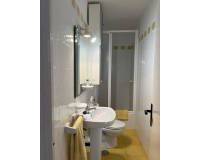 Resale - Apartment / Flat - Campoamor