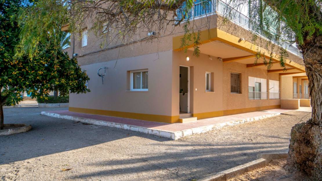 Resale - Apartment / Flat - Guardamar del Segura - Pinomar