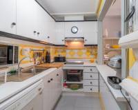 Resale - Apartment / Flat - Orihuela Costa - Campoamor