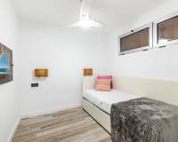 Resale - Apartment / Flat - Orihuela Costa - Punta Prima