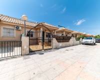 Resale - Apartment / Flat - Orihuela - La Zenia