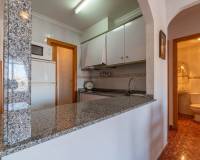 Resale - Apartment / Flat - Torrevieja - Calas blanca