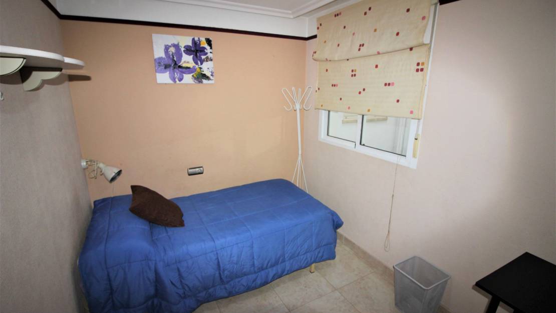 Resale - Apartment / Flat - Torrevieja Centro - Centro - Muelle Pesquero