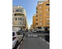 Resale - Apartment / Flat - Torrevieja Centro - Torrevieja