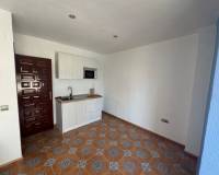 Resale - Apartment / Flat - Torrevieja Centro - Torrevieja