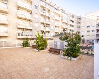 Resale - Apartment / Flat - Torrevieja Centro - Torrevieja