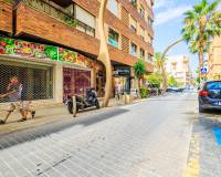 Resale - Apartment / Flat - Torrevieja Centro