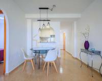 Resale - Apartment / Flat - Torrevieja - Centro