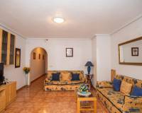 Resale - Apartment / Flat - Torrevieja - Centro