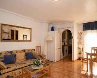 Resale - Apartment / Flat - Torrevieja - Centro