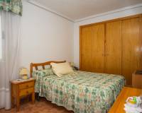 Resale - Apartment / Flat - Torrevieja - Centro