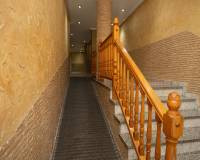 Resale - Apartment / Flat - Torrevieja - Centro