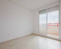 Resale - Apartment / Flat - Torrevieja - Centro
