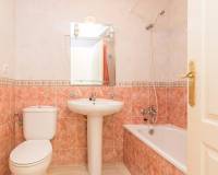 Resale - Apartment / Flat - Torrevieja - Centro