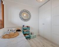 Resale - Apartment / Flat - Torrevieja - El Acequión